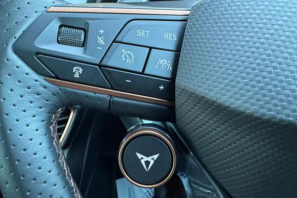 2023 CUPRA Formentor VZx KM
