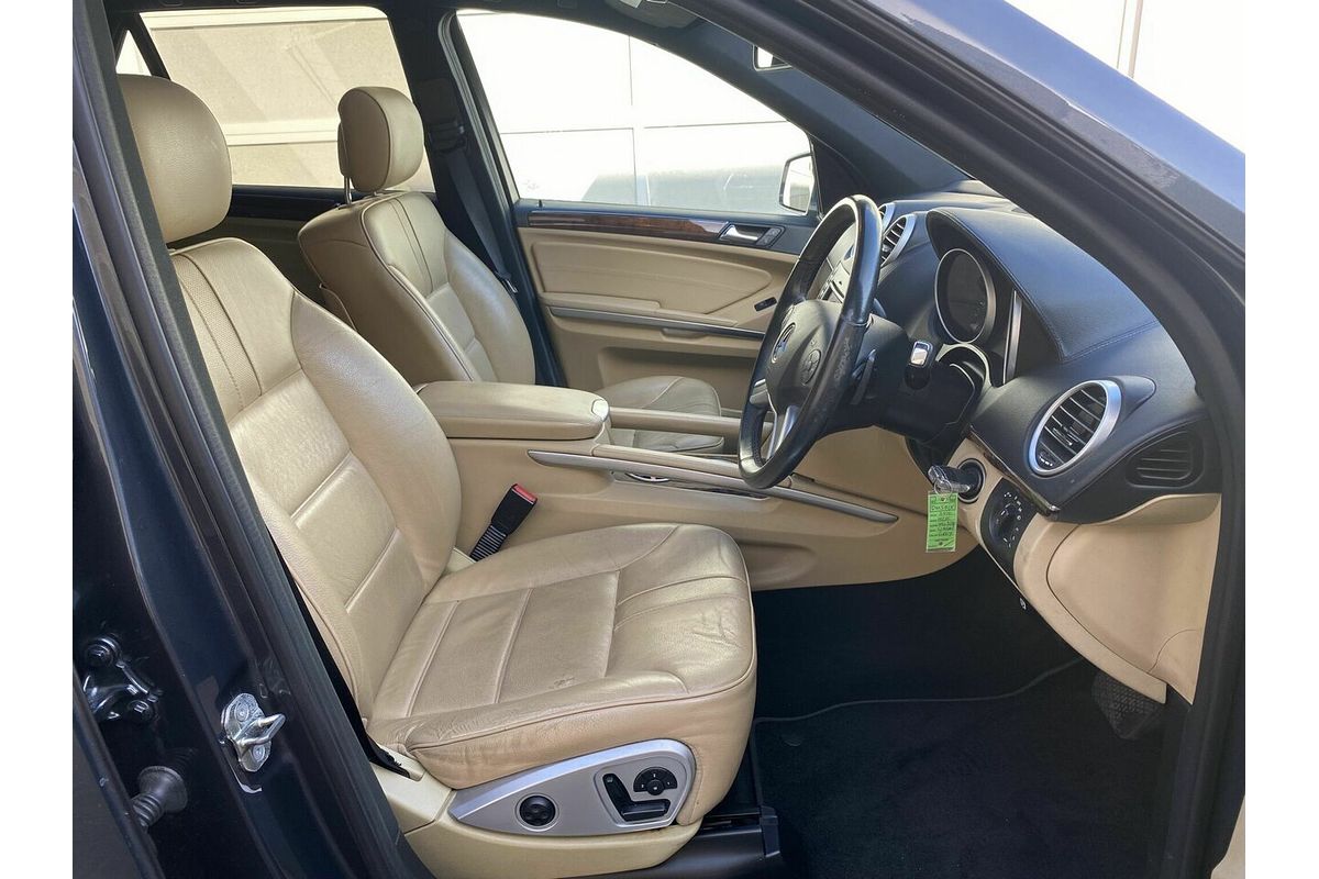 2010 Mercedes-Benz M-Class ML350 CDI BlueEFFICIENCY AMG Sports W164