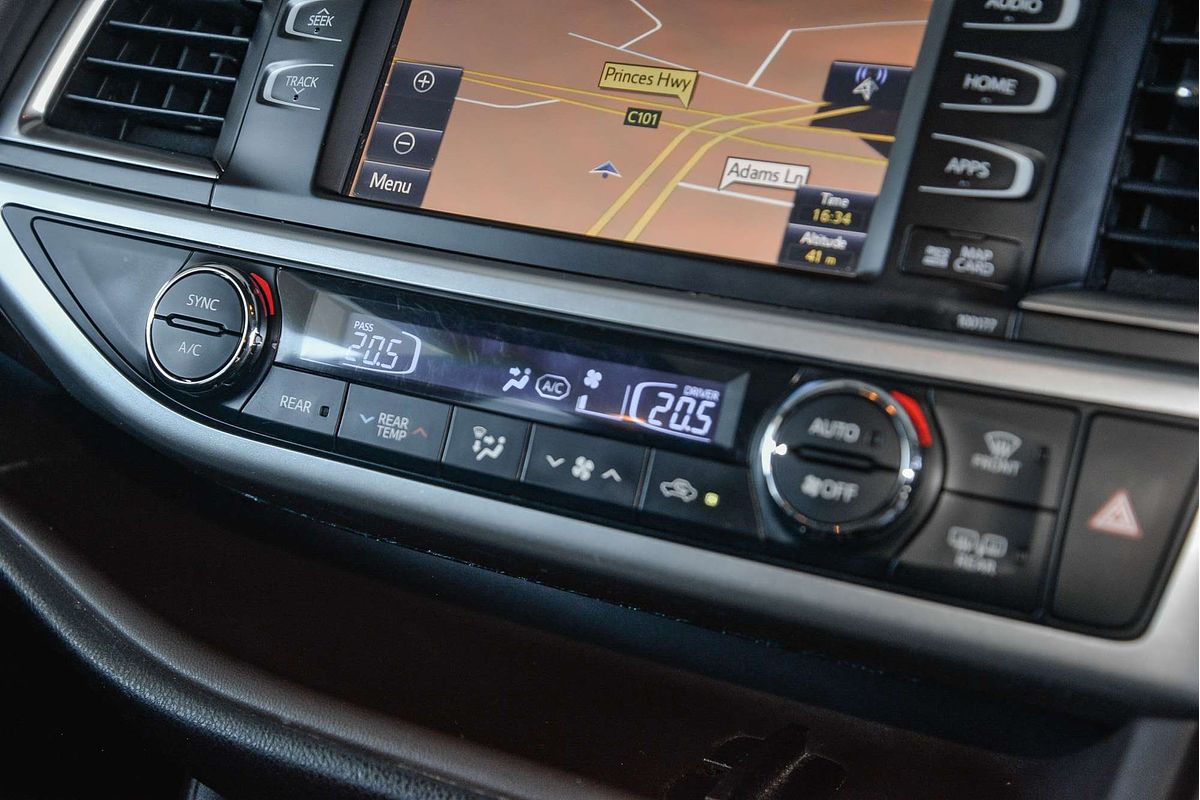 2015 Toyota Kluger Grande GSU55R