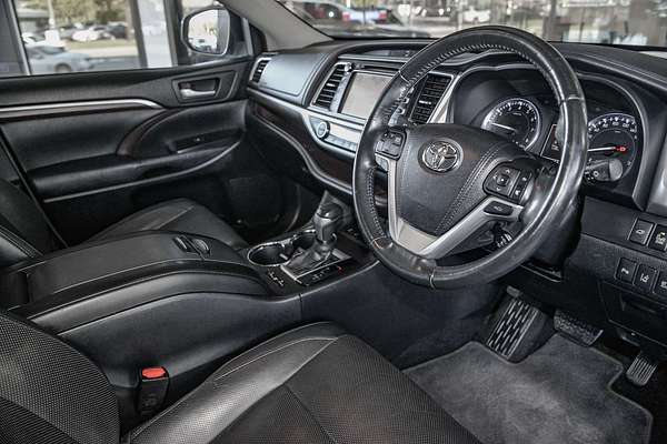 2015 Toyota Kluger Grande GSU55R