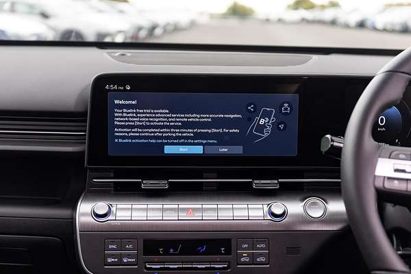 2025 Hyundai Kona Premium SX2.V2