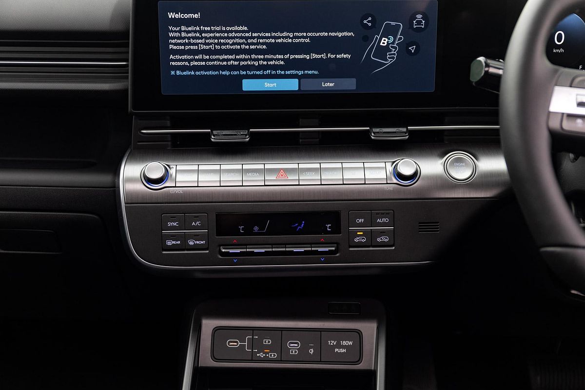 2025 Hyundai Kona Premium SX2.V2