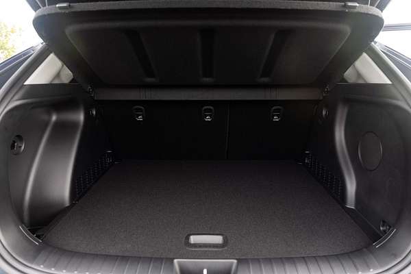 2025 Hyundai Kona Premium SX2.V2