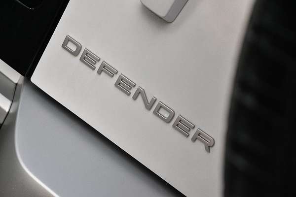 2024 Land Rover Defender 110 P300 S L663