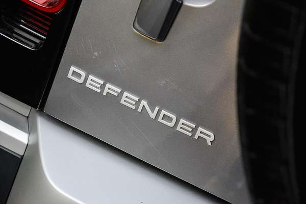 2024 Land Rover Defender 110 P300 S L663