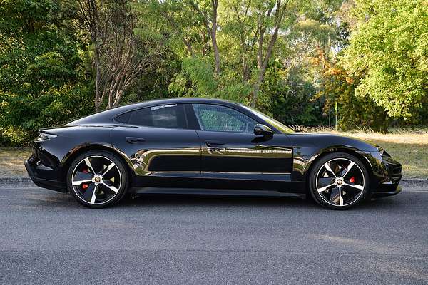 2021 Porsche Taycan 4S Y1A
