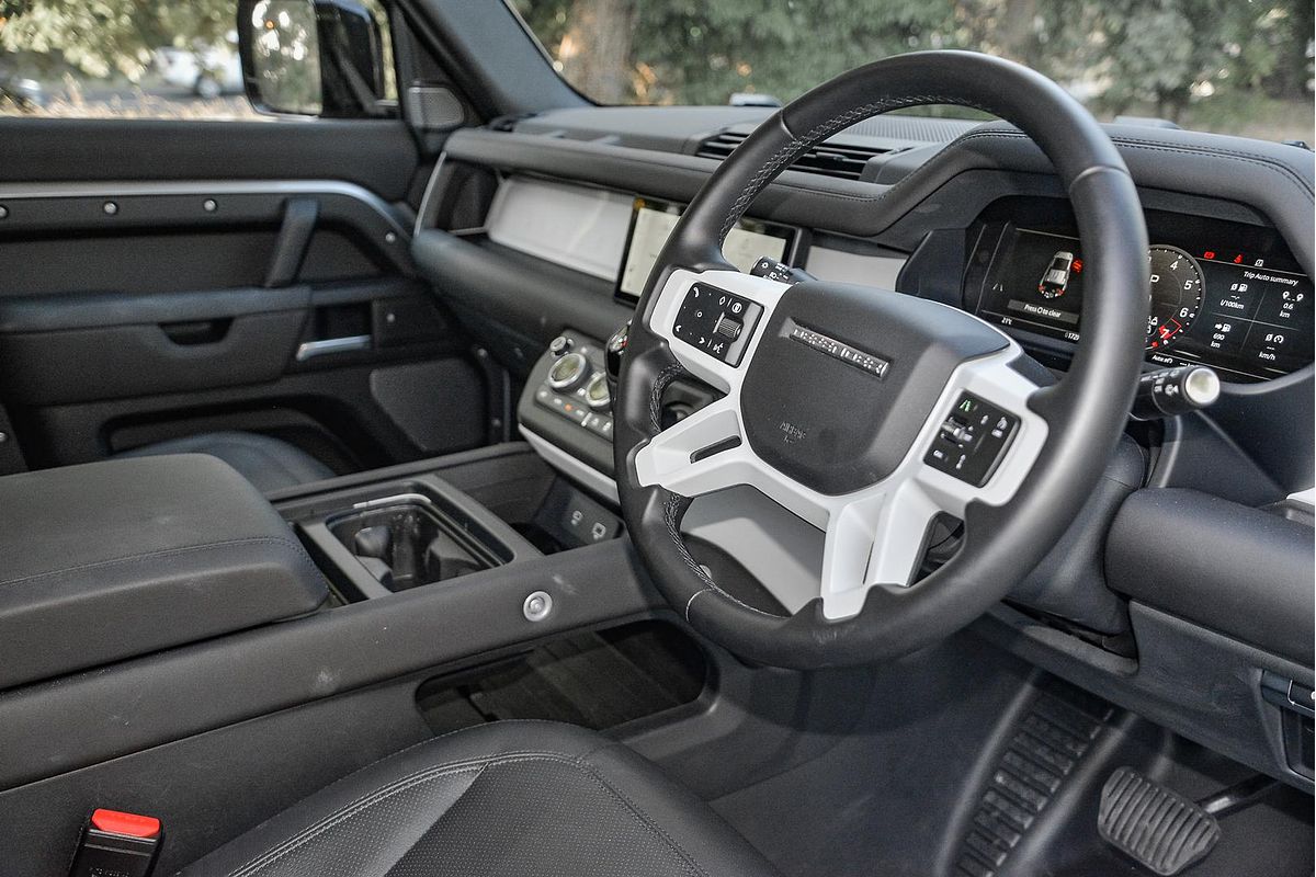 2024 Land Rover Defender 110 P300 S L663