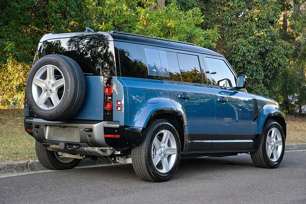 2023 Land Rover Defender 110 P400e X-Dynamic SE L663