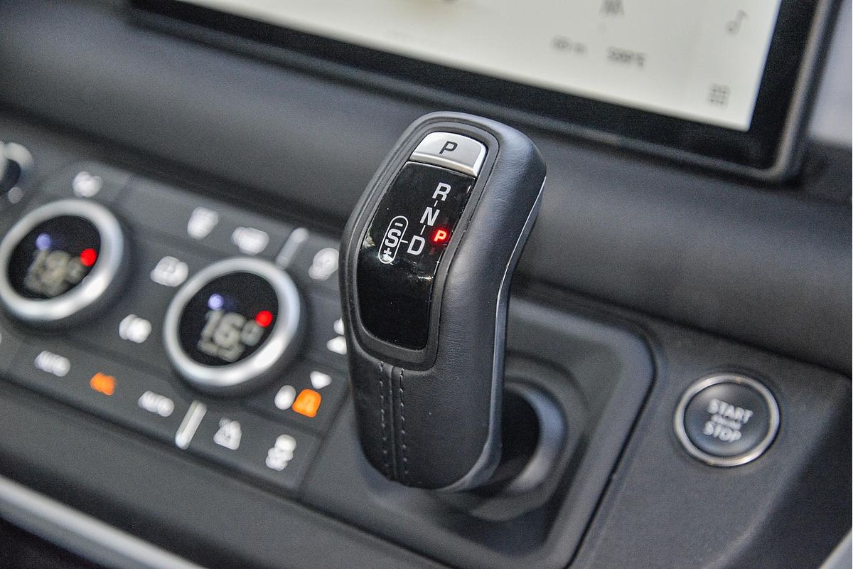 2024 Land Rover Defender 110 P300 S L663