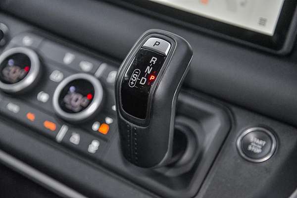 2024 Land Rover Defender 110 P300 S L663