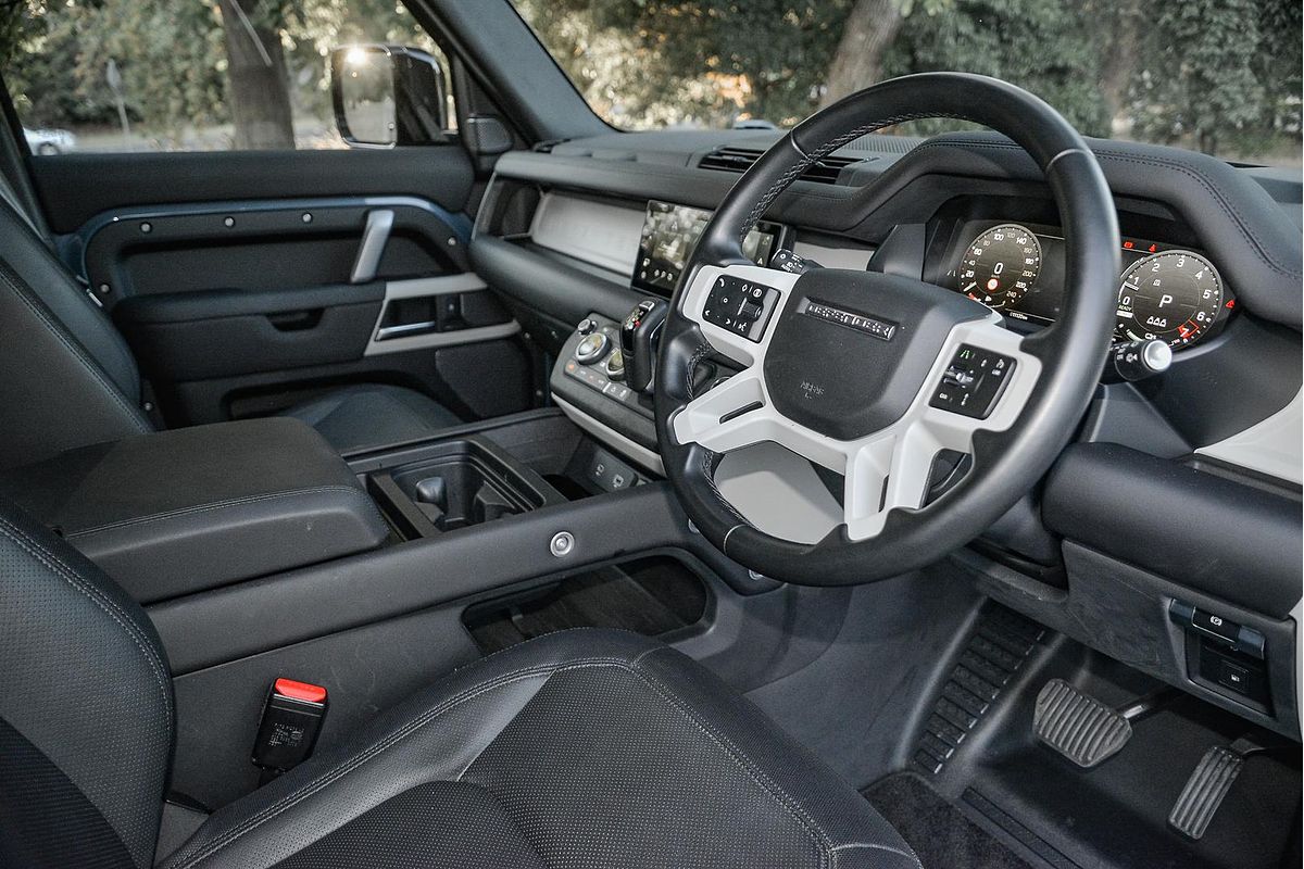 2023 Land Rover Defender 110 P400e X-Dynamic SE L663