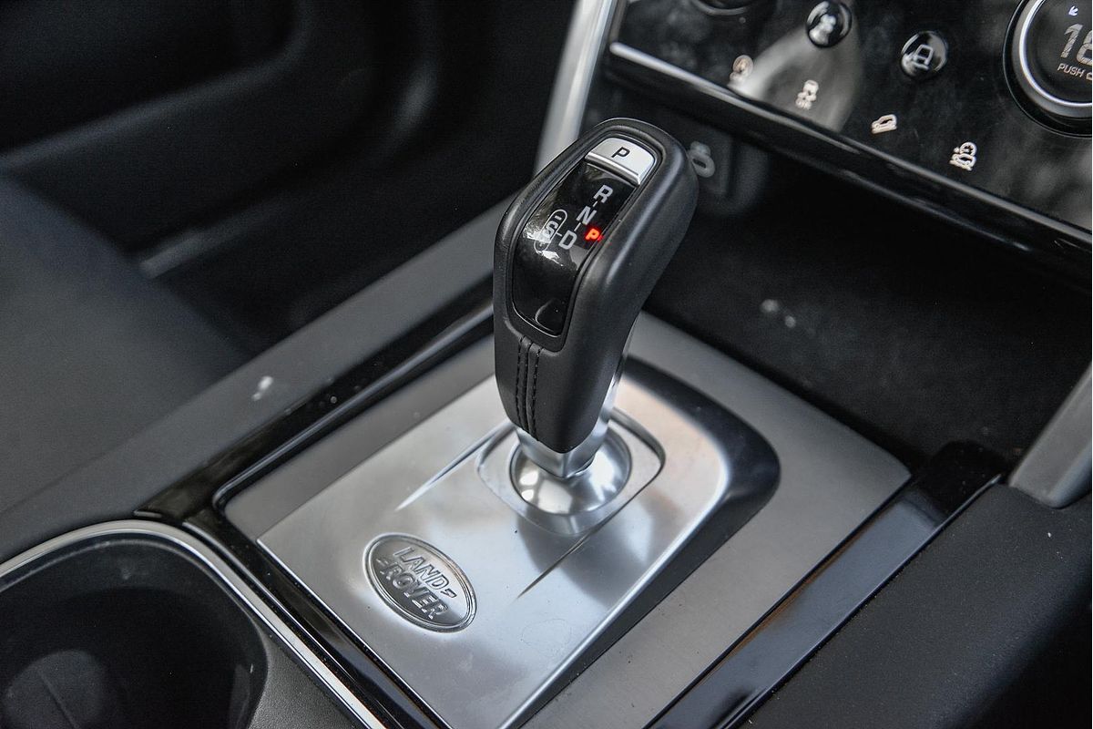 2022 Land Rover Discovery Sport P250 R-Dynamic SE L550