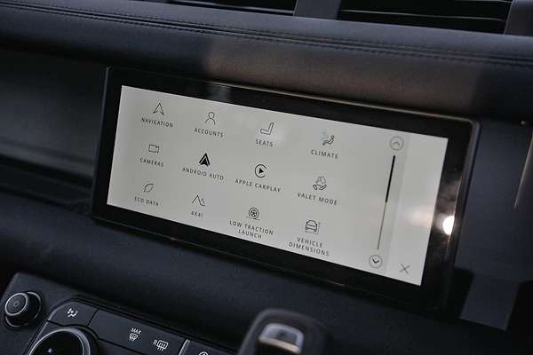 2024 Land Rover Defender 110 P300 S L663