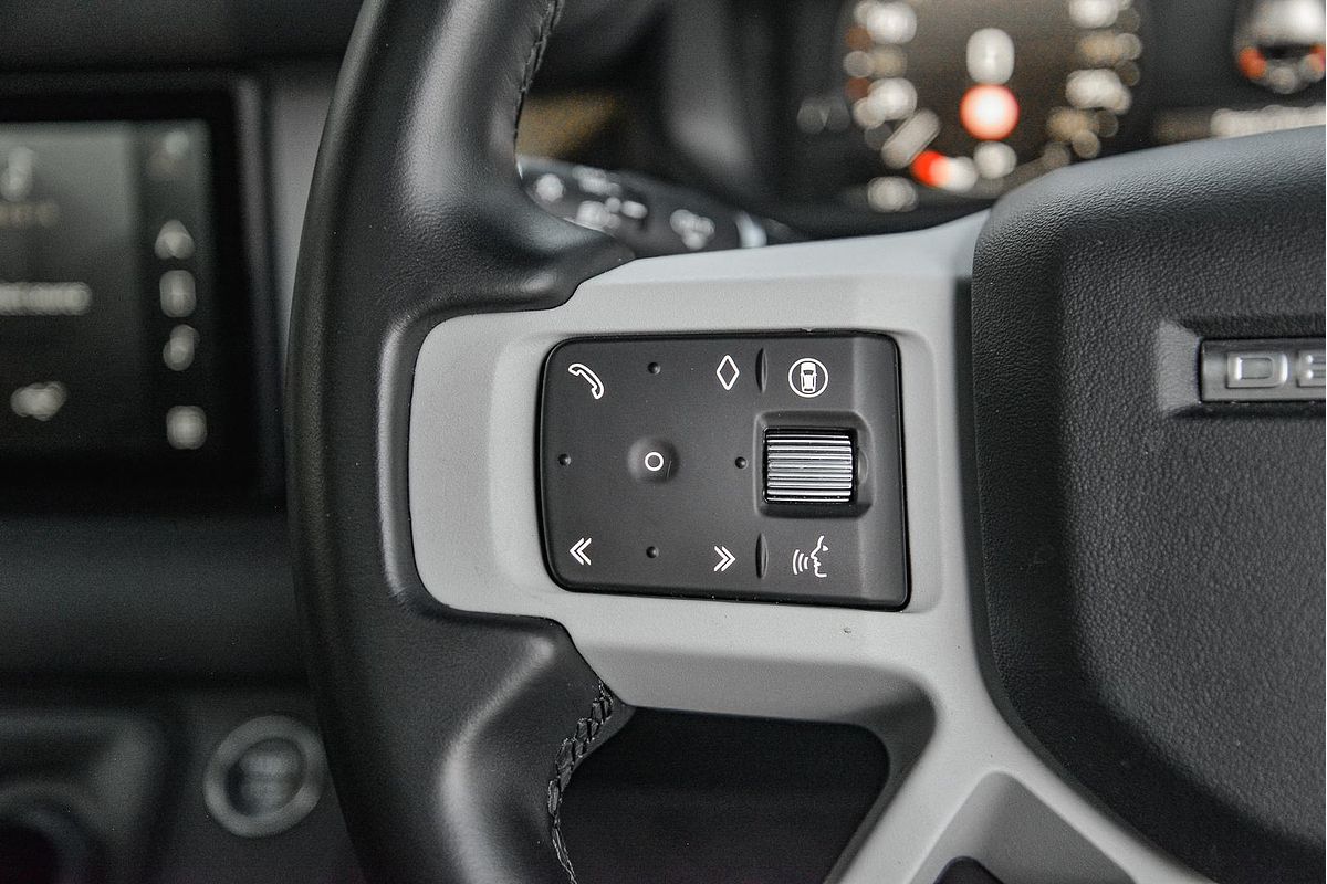 2023 Land Rover Defender 110 P400e X-Dynamic SE L663