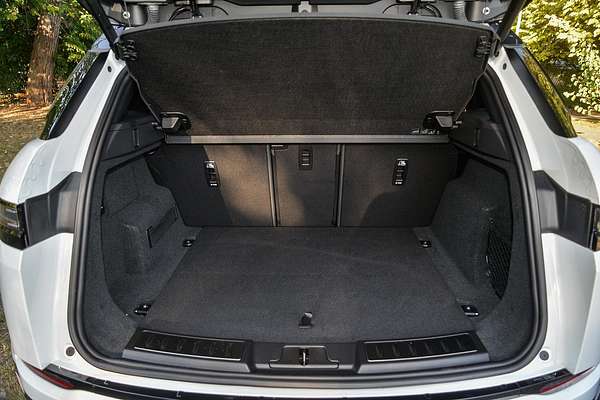 2024 Land Rover Range Rover Evoque P250 Dynamic SE L551
