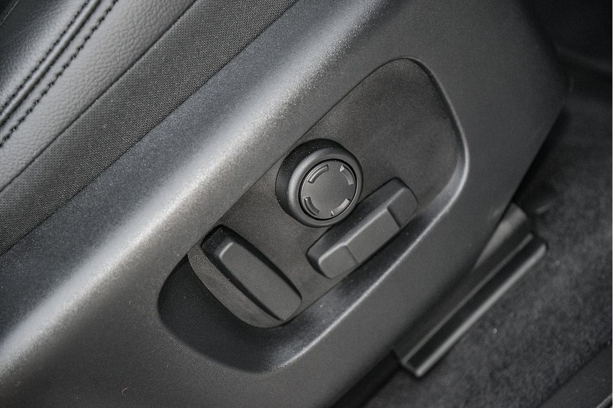 2024 Land Rover Range Rover Evoque P250 Dynamic SE L551
