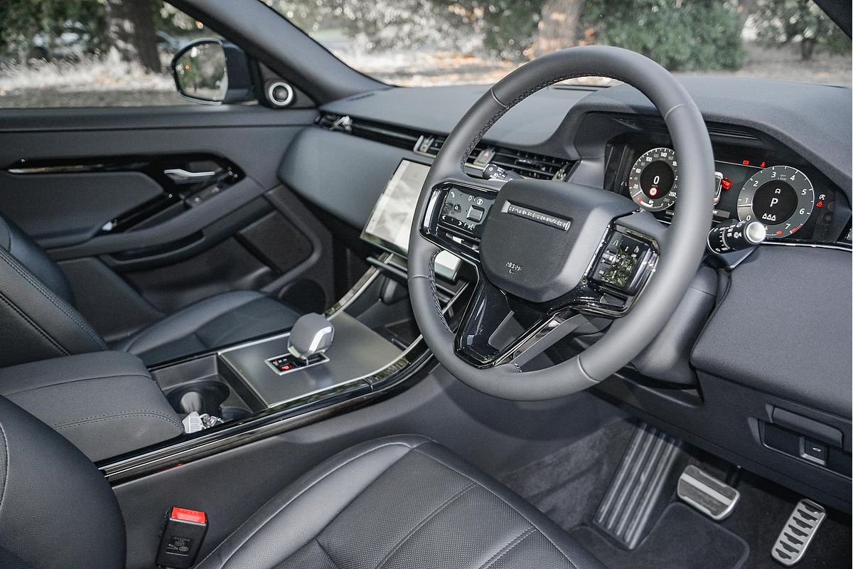 2024 Land Rover Range Rover Evoque P250 Dynamic SE L551