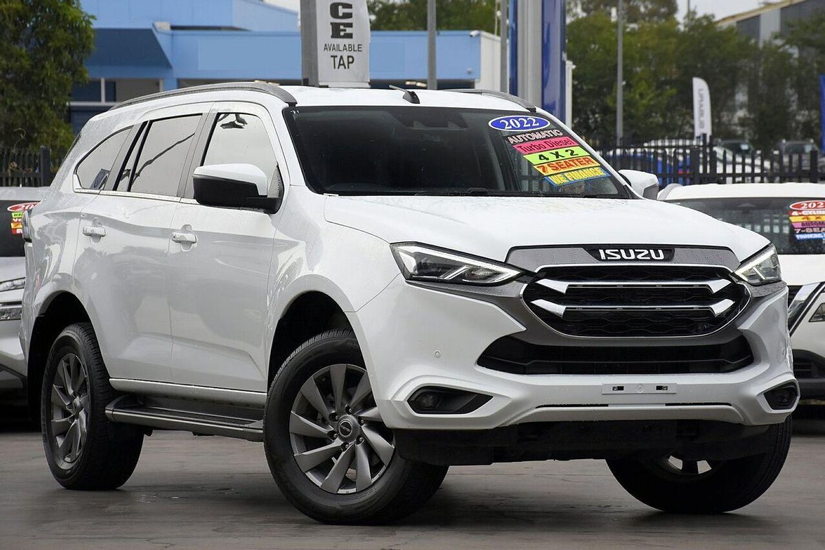 2022 Isuzu MU-X LS-U