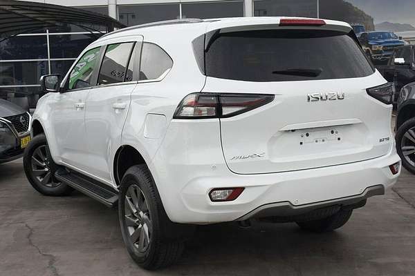 2022 Isuzu MU-X LS-U