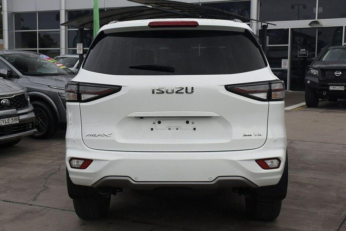 2022 Isuzu MU-X LS-U