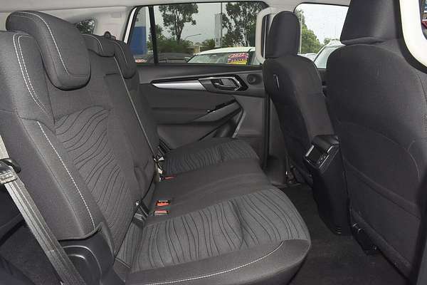 2022 Isuzu MU-X LS-U