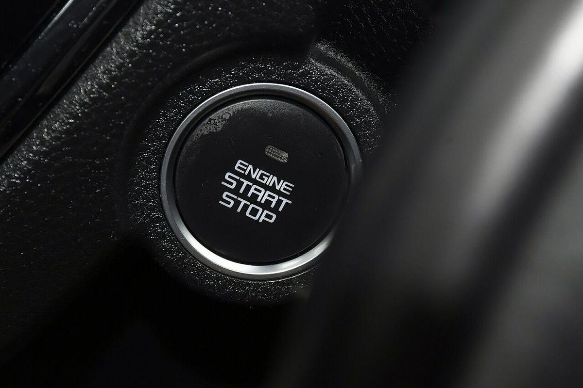 2022 Isuzu MU-X LS-U