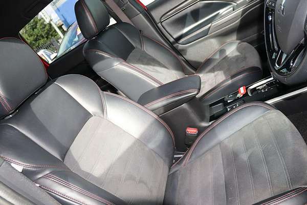 2021 Mitsubishi Outlander Black Edition ZL