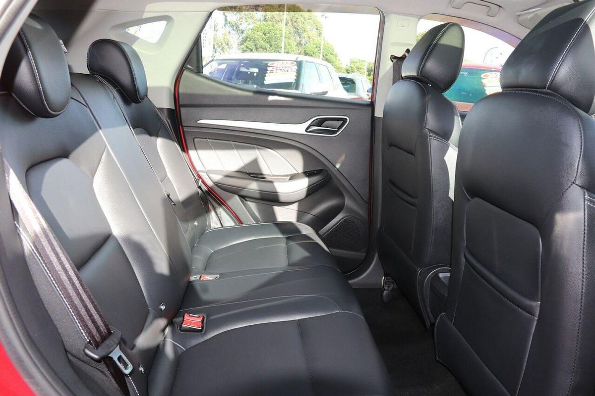 2021 MG ZS Essence AZS1
