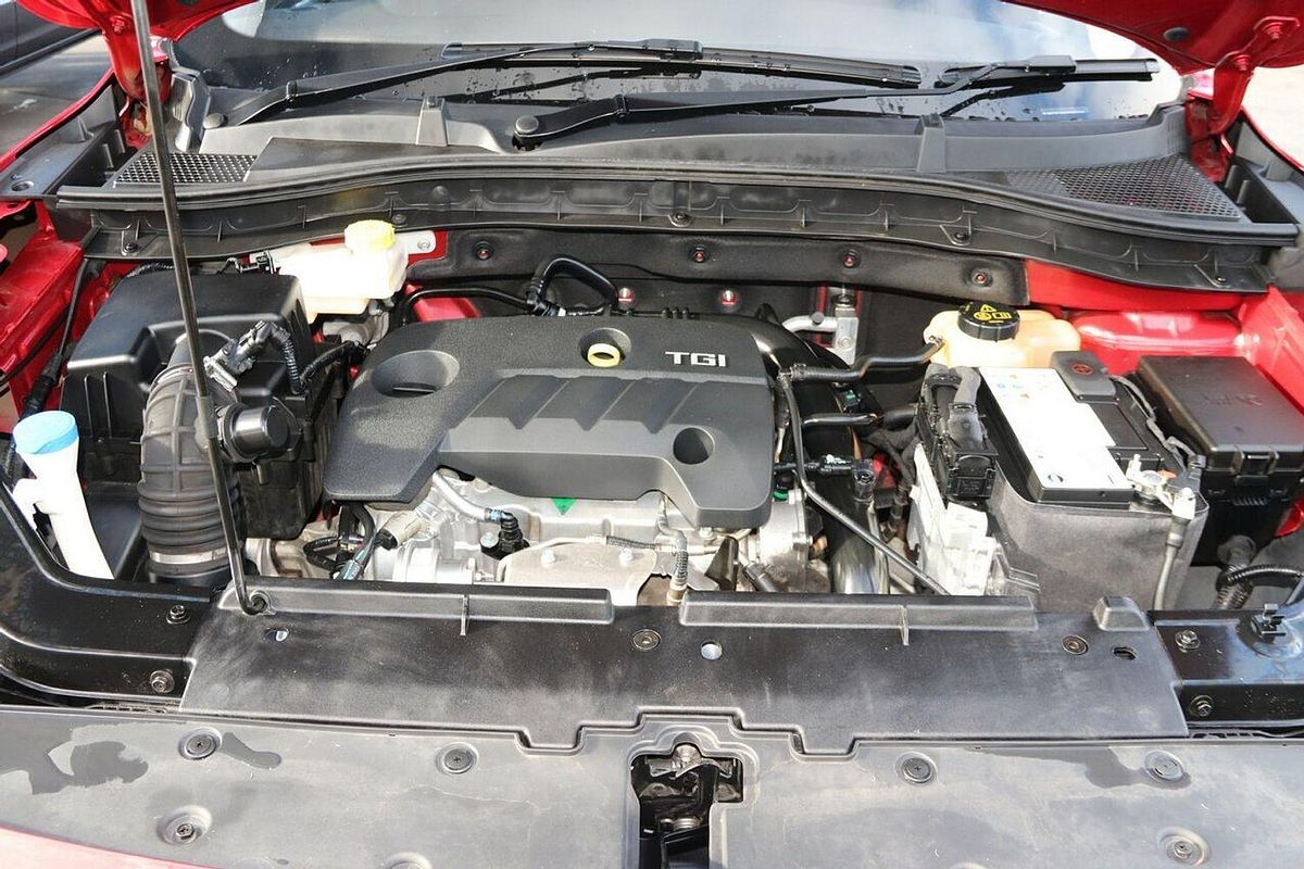 2021 MG ZS Essence AZS1