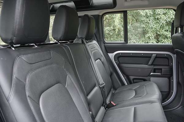 2024 Land Rover Defender 110 P300 S L663