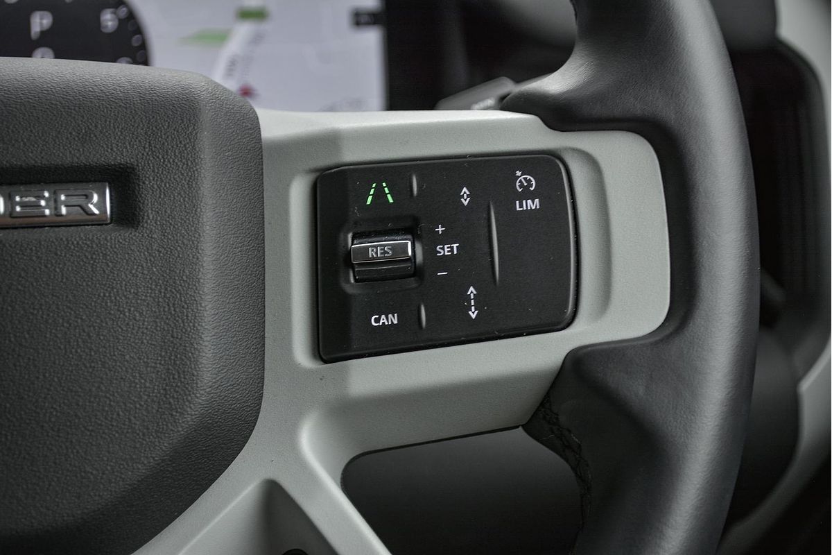 2024 Land Rover Defender 110 P300 S L663