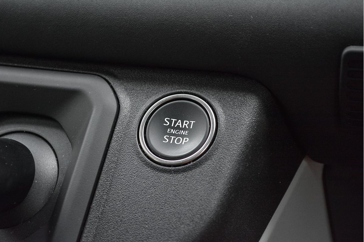 2024 Land Rover Defender 110 P300 S L663