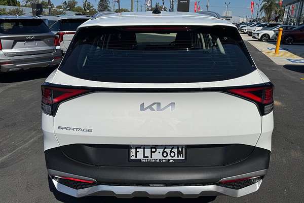 2024 Kia Sportage S NQ5