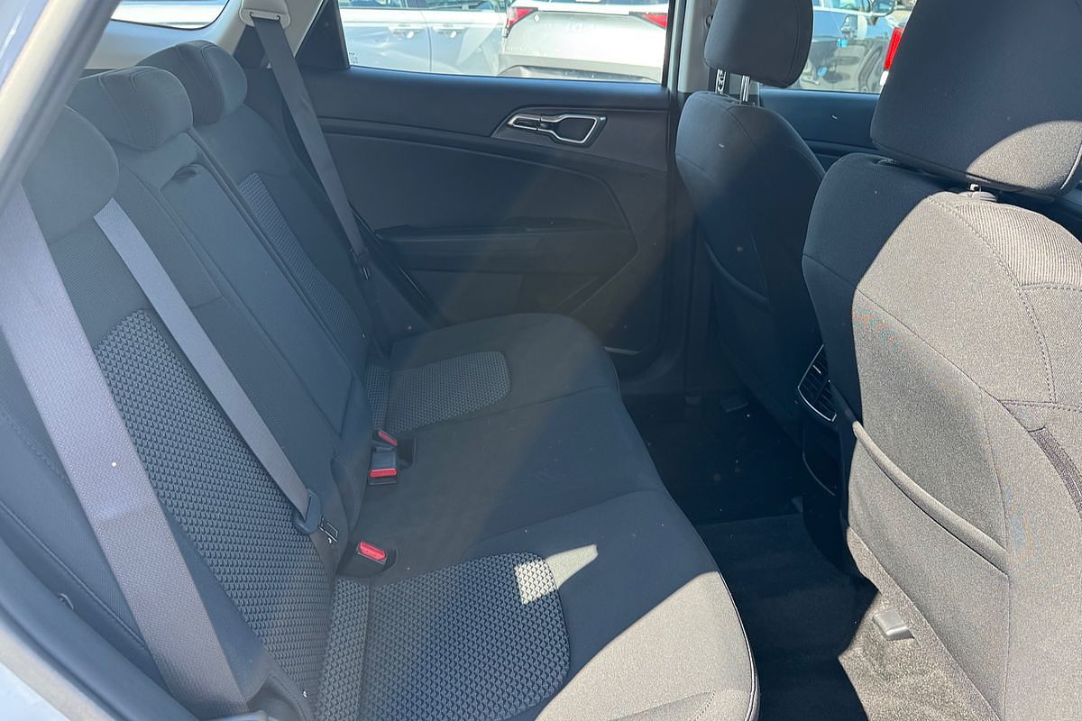 2024 Kia Sportage S NQ5