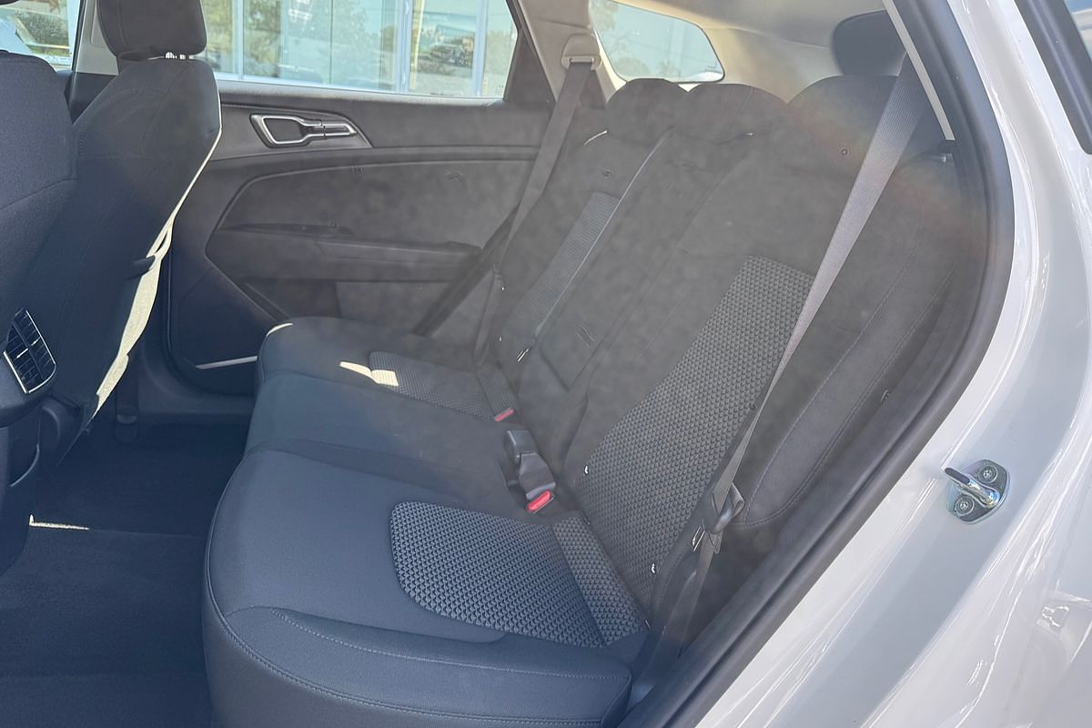 2024 Kia Sportage S NQ5