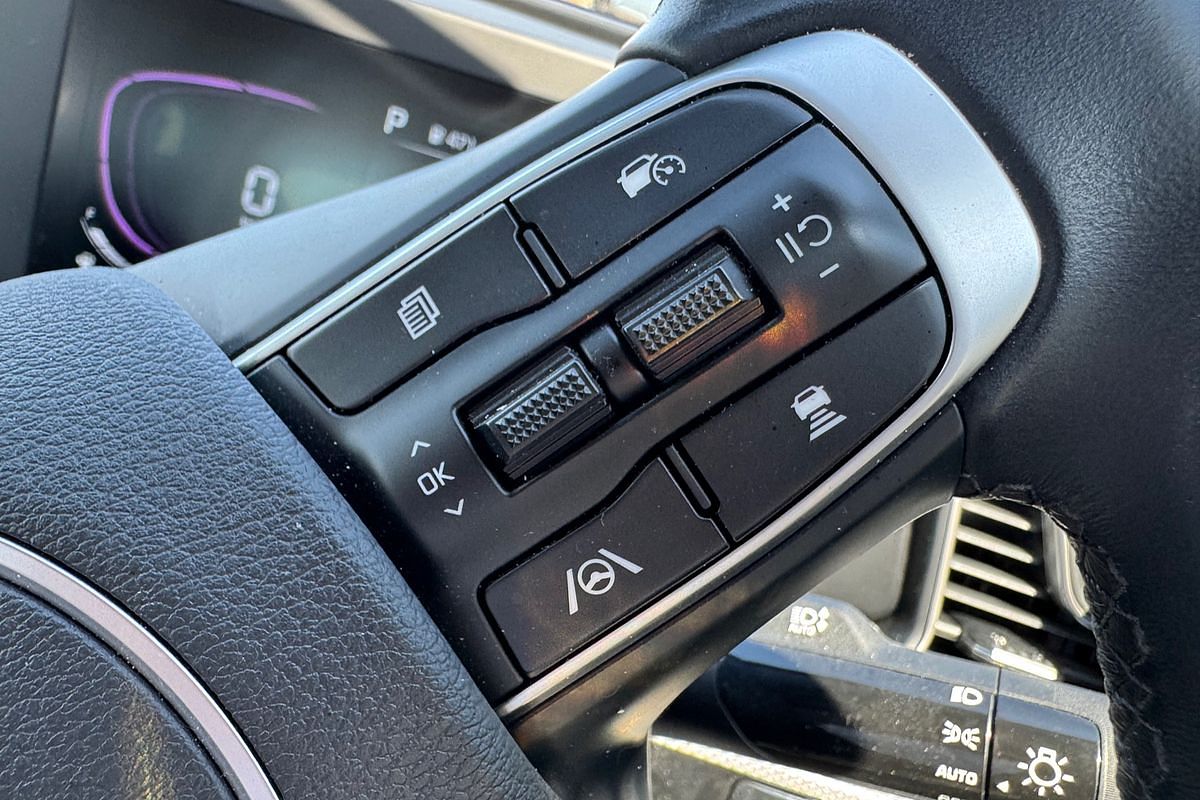 2024 Kia Sportage S NQ5