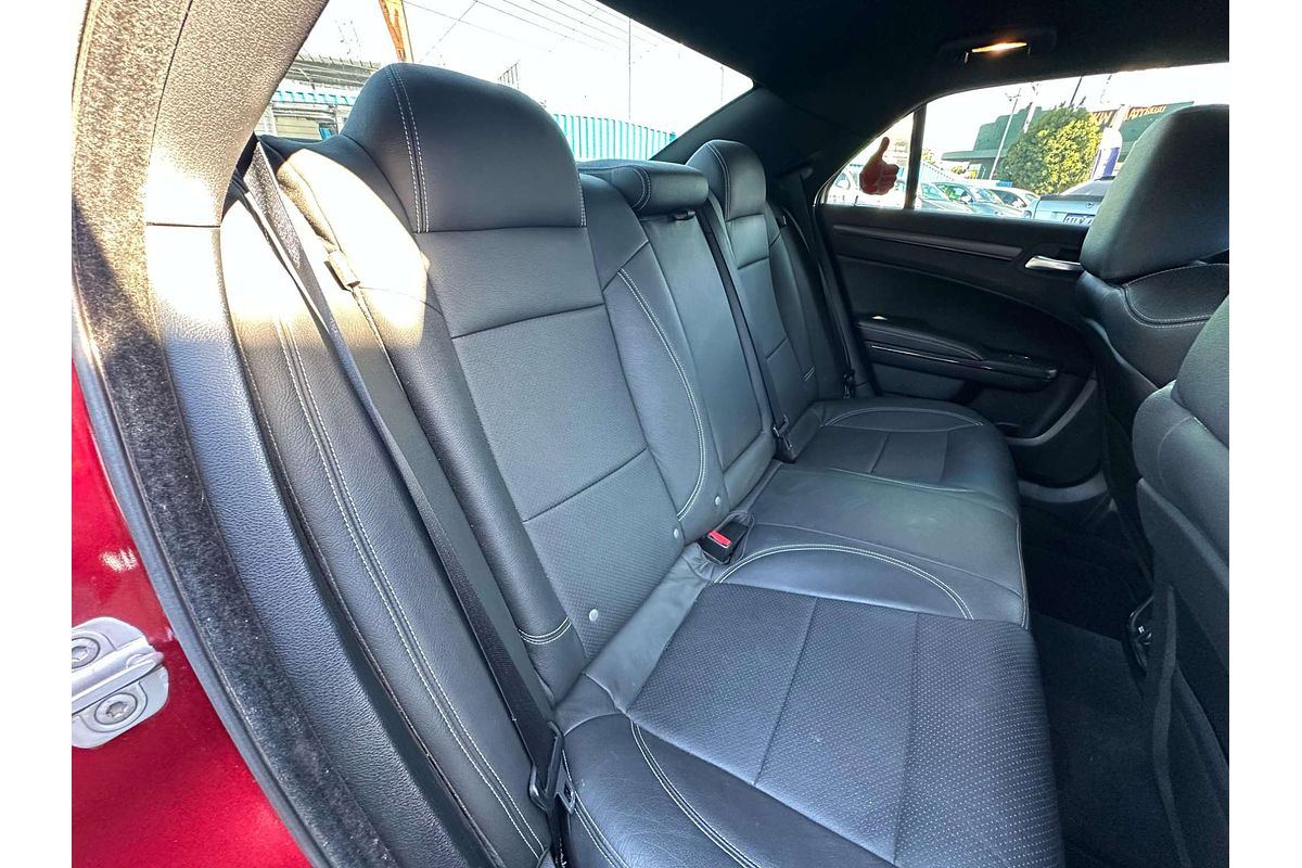 2014 Chrysler 300 SRT-8 Core LX