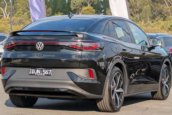 2025 Volkswagen ID.5 GTX E2