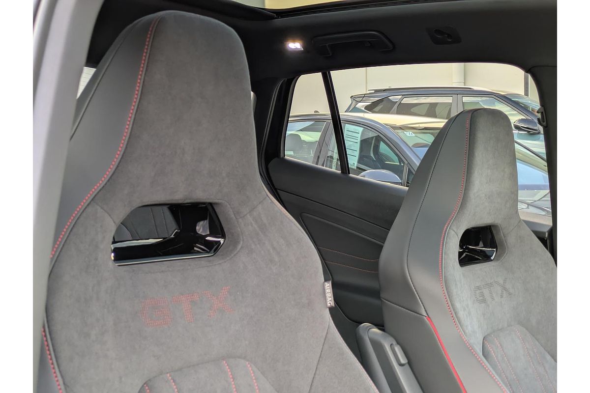 2025 Volkswagen ID.5 GTX E2