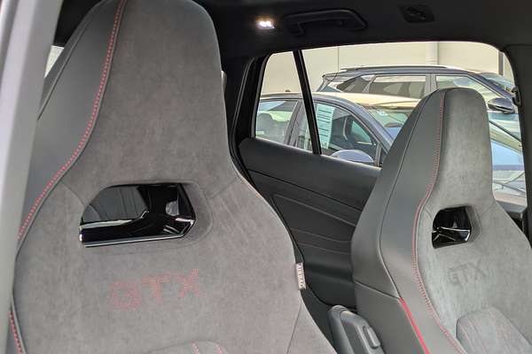 2025 Volkswagen ID.5 GTX E2