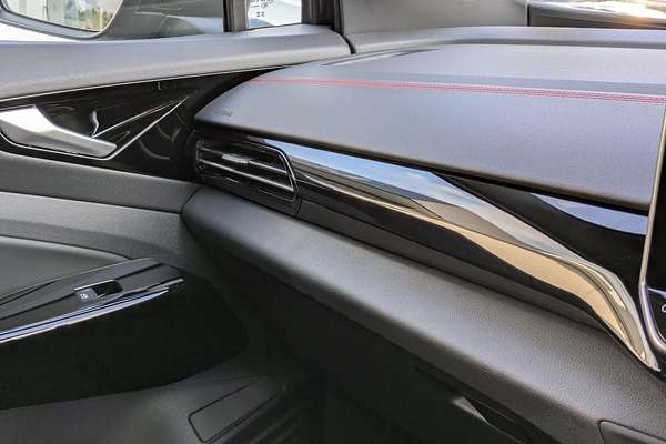 2025 Volkswagen ID.5 GTX E2