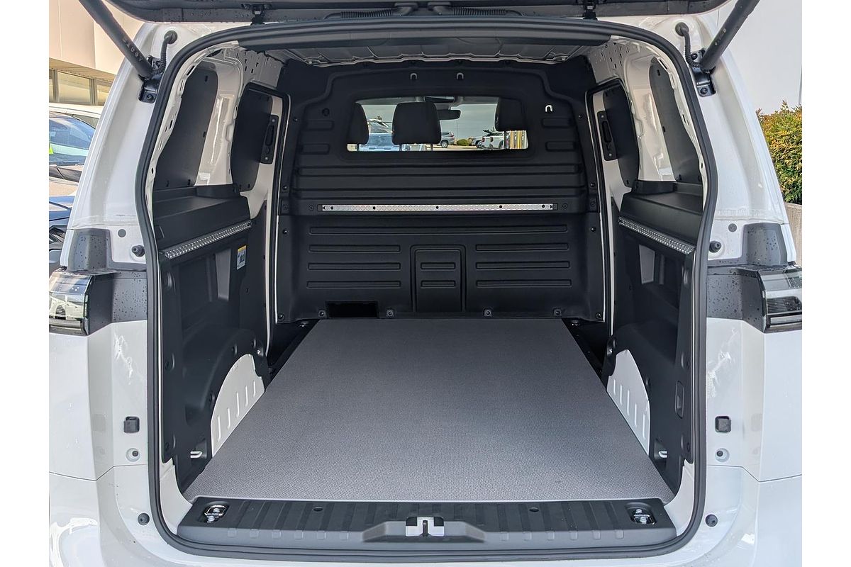 2025 Volkswagen ID. Buzz Cargo BEV550 EBN SWB
