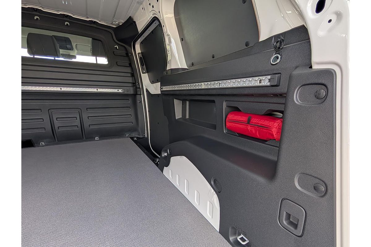 2025 Volkswagen ID. Buzz Cargo BEV550 EBN SWB
