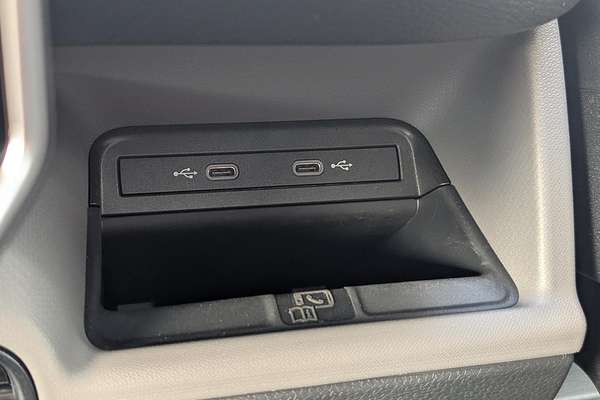 2025 Volkswagen ID. Buzz Cargo BEV550 EBN SWB