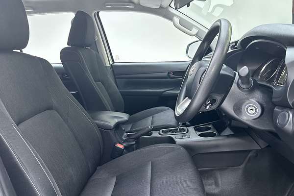 2022 Toyota Hilux SR GUN126R 4X4