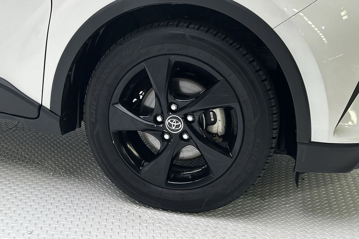 2019 Toyota C-HR NGX10R