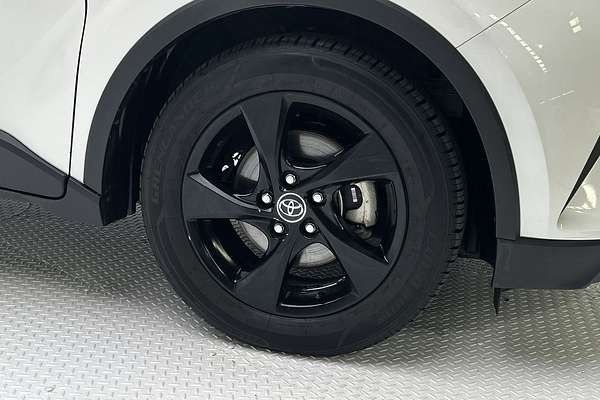 2019 Toyota C-HR NGX10R