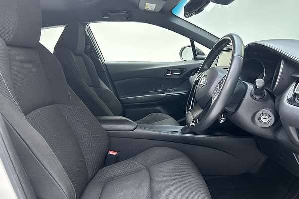 2019 Toyota C-HR NGX10R