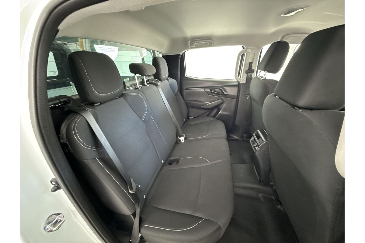 2023 Isuzu D-MAX SX 4X4