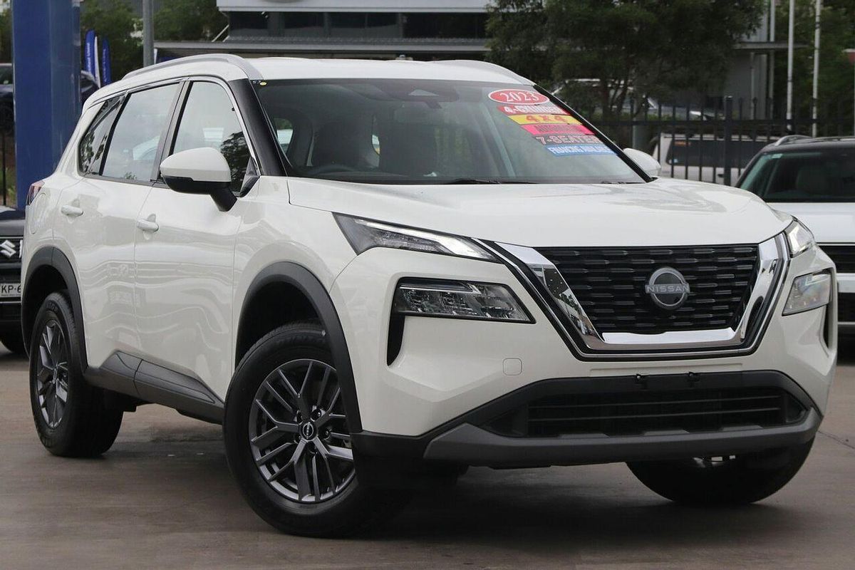 2023 Nissan X-TRAIL ST T33